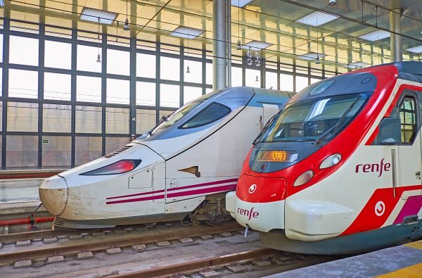 Teléfono AVE Renfe